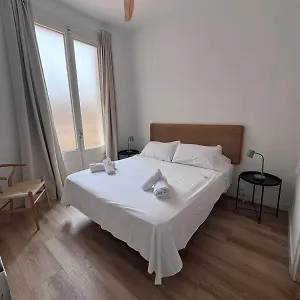 Konukevi Pension La Calma, Barselona